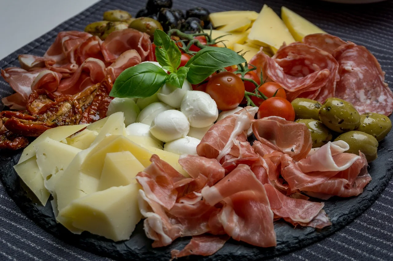 Cómo elegir un jamón ibérico: guía de etiquetas, precintos y formatos antes de comprar